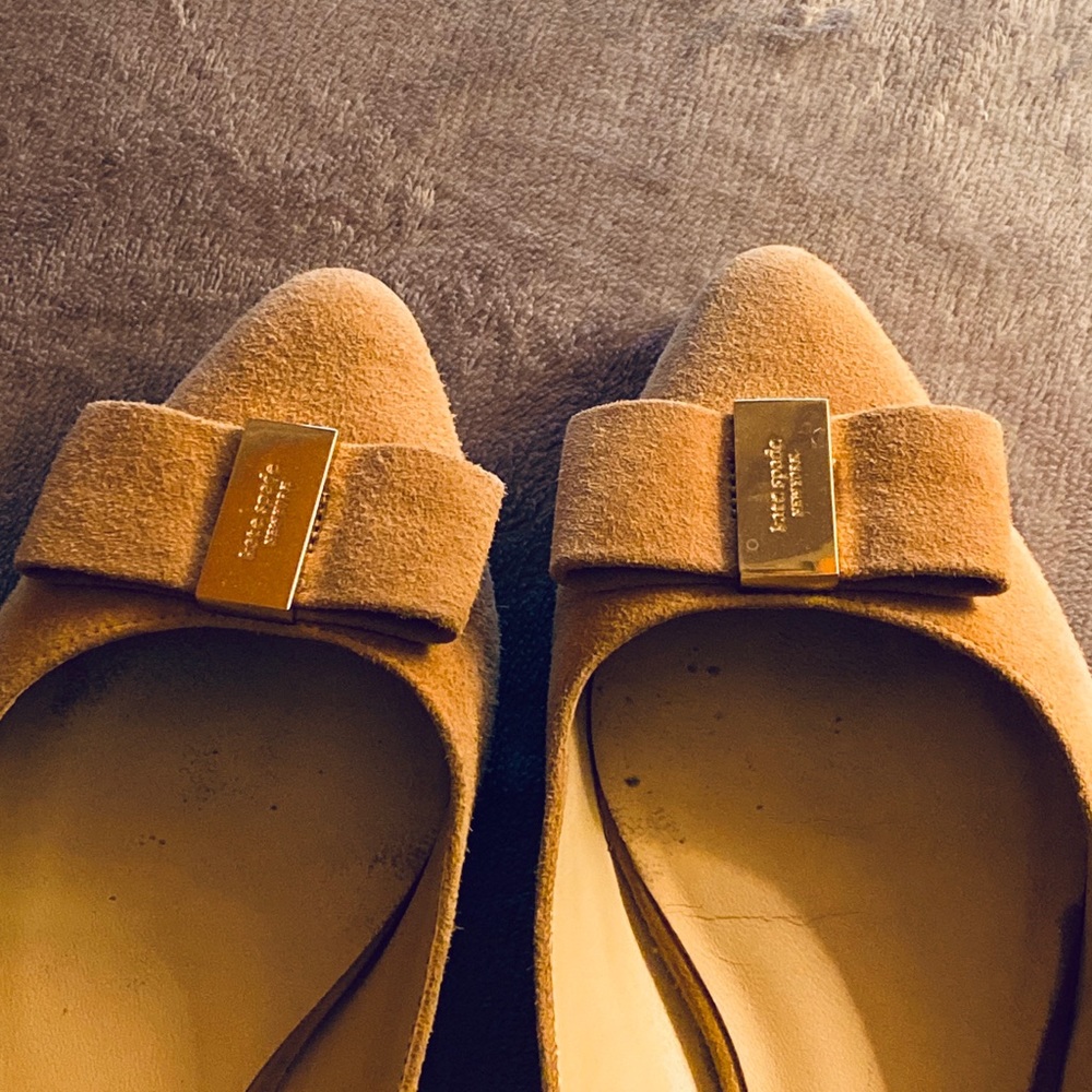 Kate Spade ♠️ size 7 velvet flats
